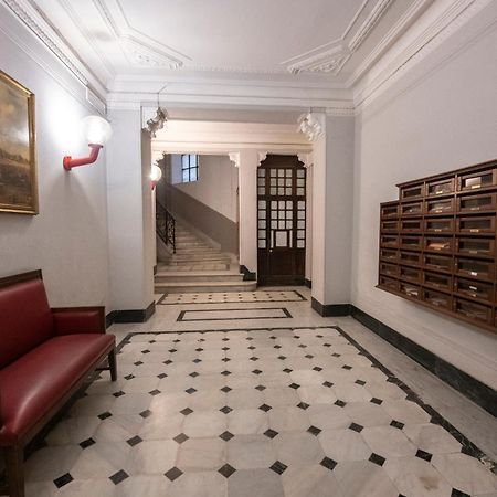 227 - Largo Zecca Luxury Apartment - Nel Cuore Del Centro Di Genova Extérieur photo